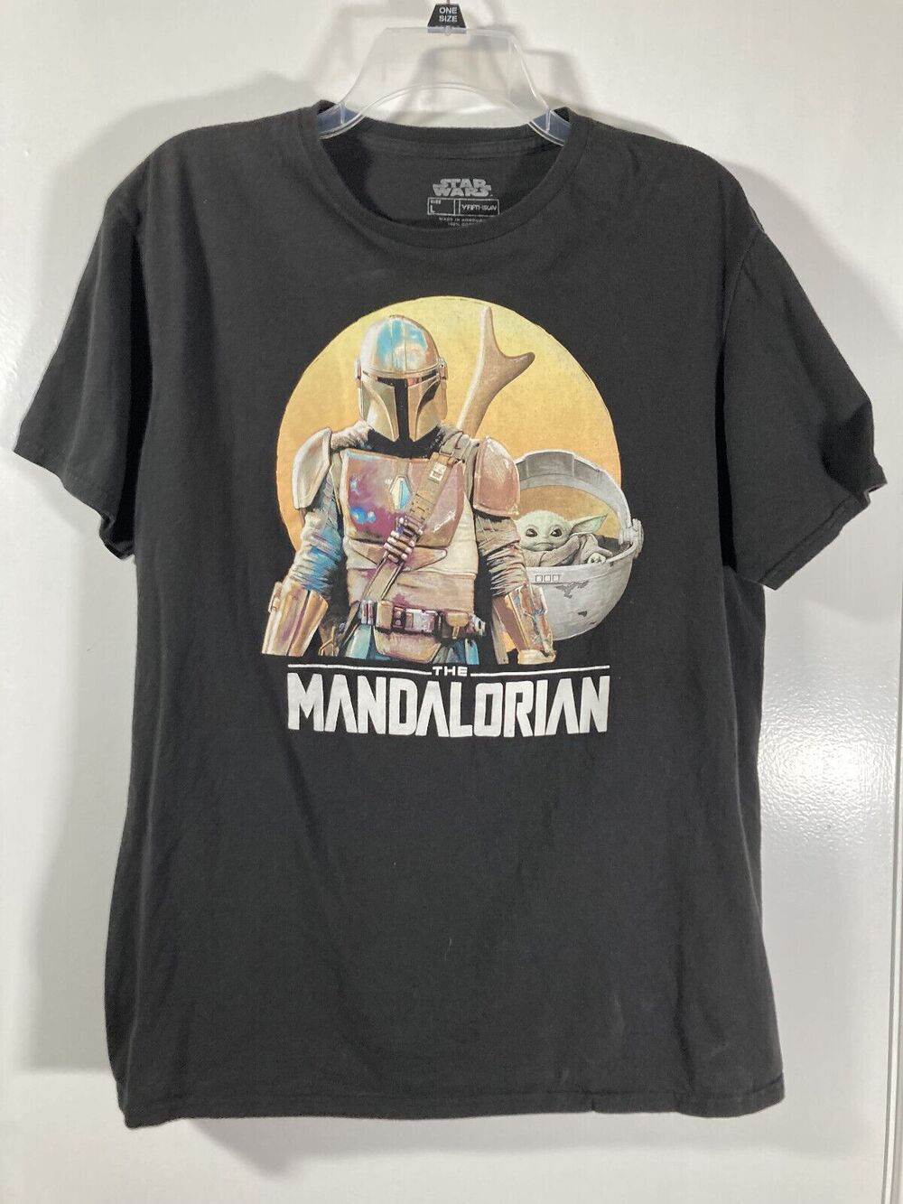 Star Wars: The Mandalorian Men’s Graphic Tee T-Shirt (L) • Baby Yoda Grogu • EUC